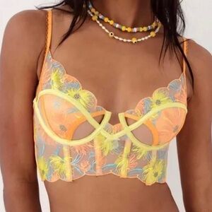 For love and lemons Waterlily Embroidery Bustier Size XS